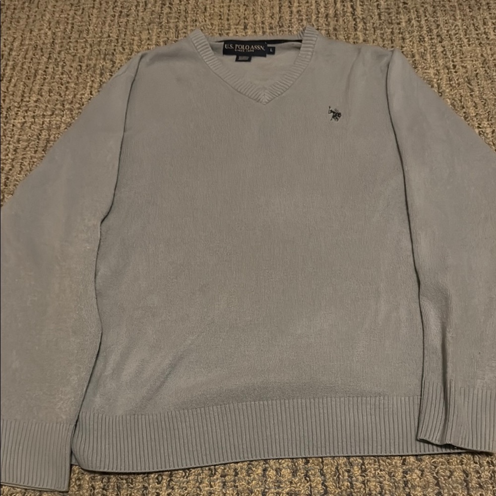 U.S. Polo Assn. Light Gray V-Neck Sweater for Men